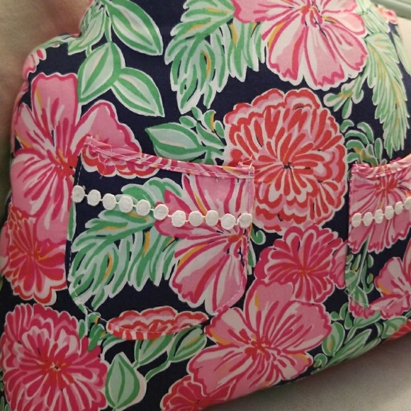 Lilly Pulitzer Shift Pillow - Picture 2 of 4